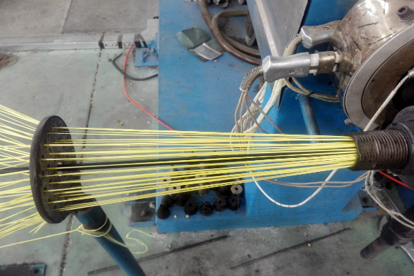 新疆空架絕緣導(dǎo)線 新疆空架絕緣導(dǎo)線